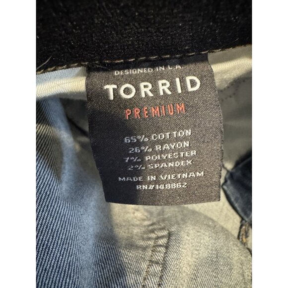 Torrid Jean Bermuda Shorts 12 Sky High Skinny Stretch Cotton Distressed NEW - Picture 8 of 10